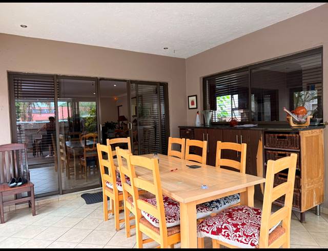 3 BEDROOM TOWNHOUSE FOR SALE IN SAFARI GARDENS